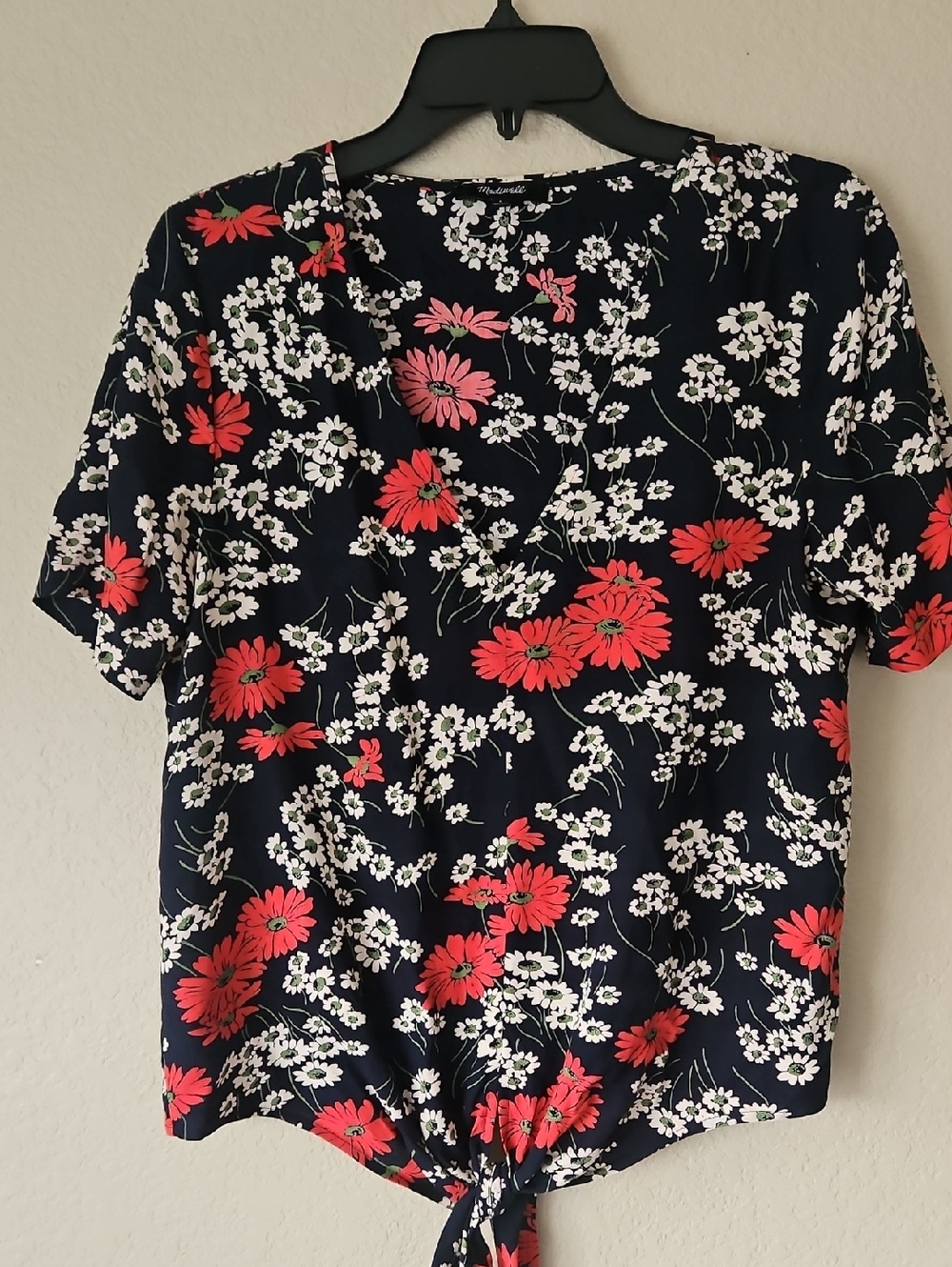 S Madewell Navy Floral Tie-Front Top - Red‎ & White Flowers
